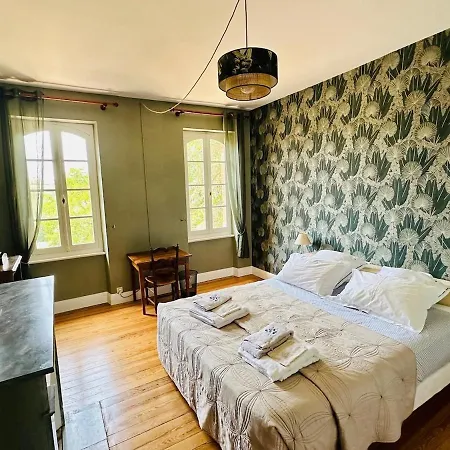 Maison De Famille Lafonseque Semesterbostad *