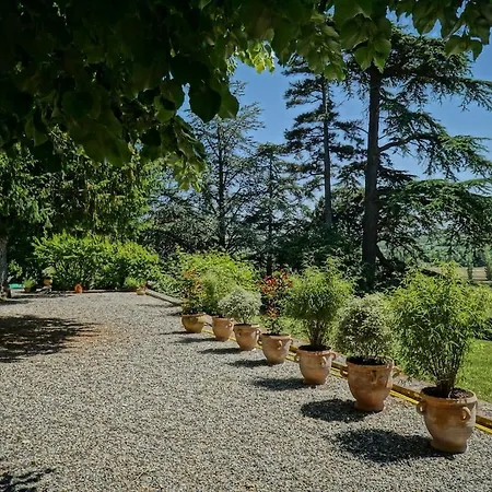 Maison De Famille Lafonseque * Renneville (Haute-Garonne)