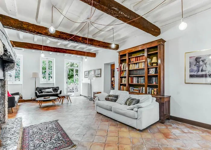 Maison De Famille Lafonseque Дом отдыха