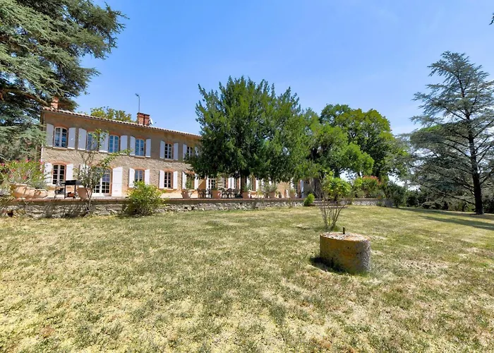 Maison De Famille Lafonseque Дом отдыха Renneville (Haute-Garonne)